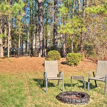 Chic Gastonia Home With Deck, Fire Pit And Grill! Exterior photo
